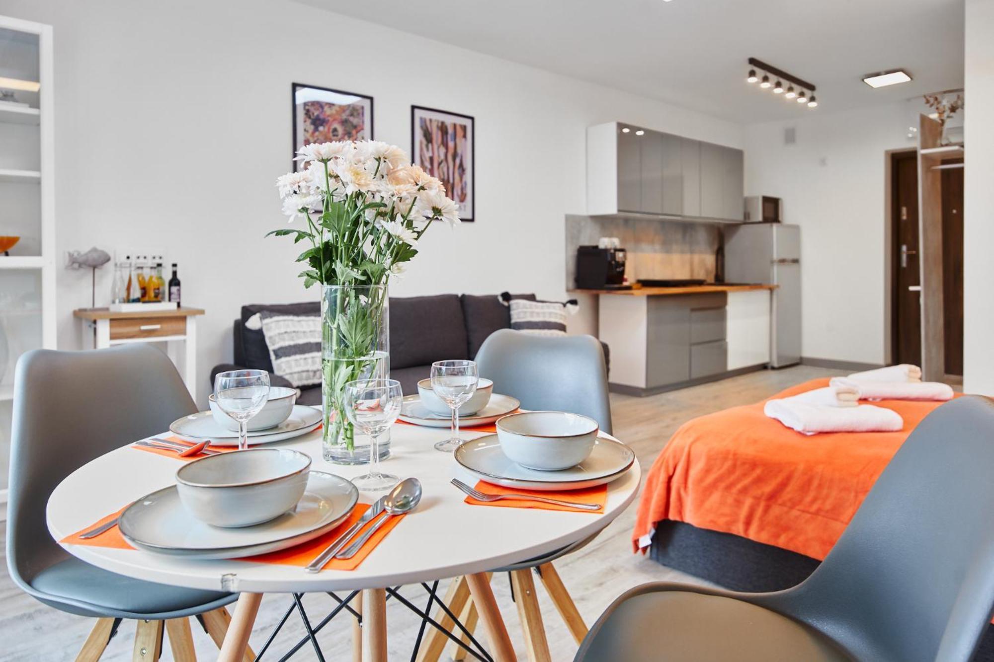Golden Hour Apartments- Bohaterow Wrzesnia 101 سفينويتشي المظهر الخارجي الصورة