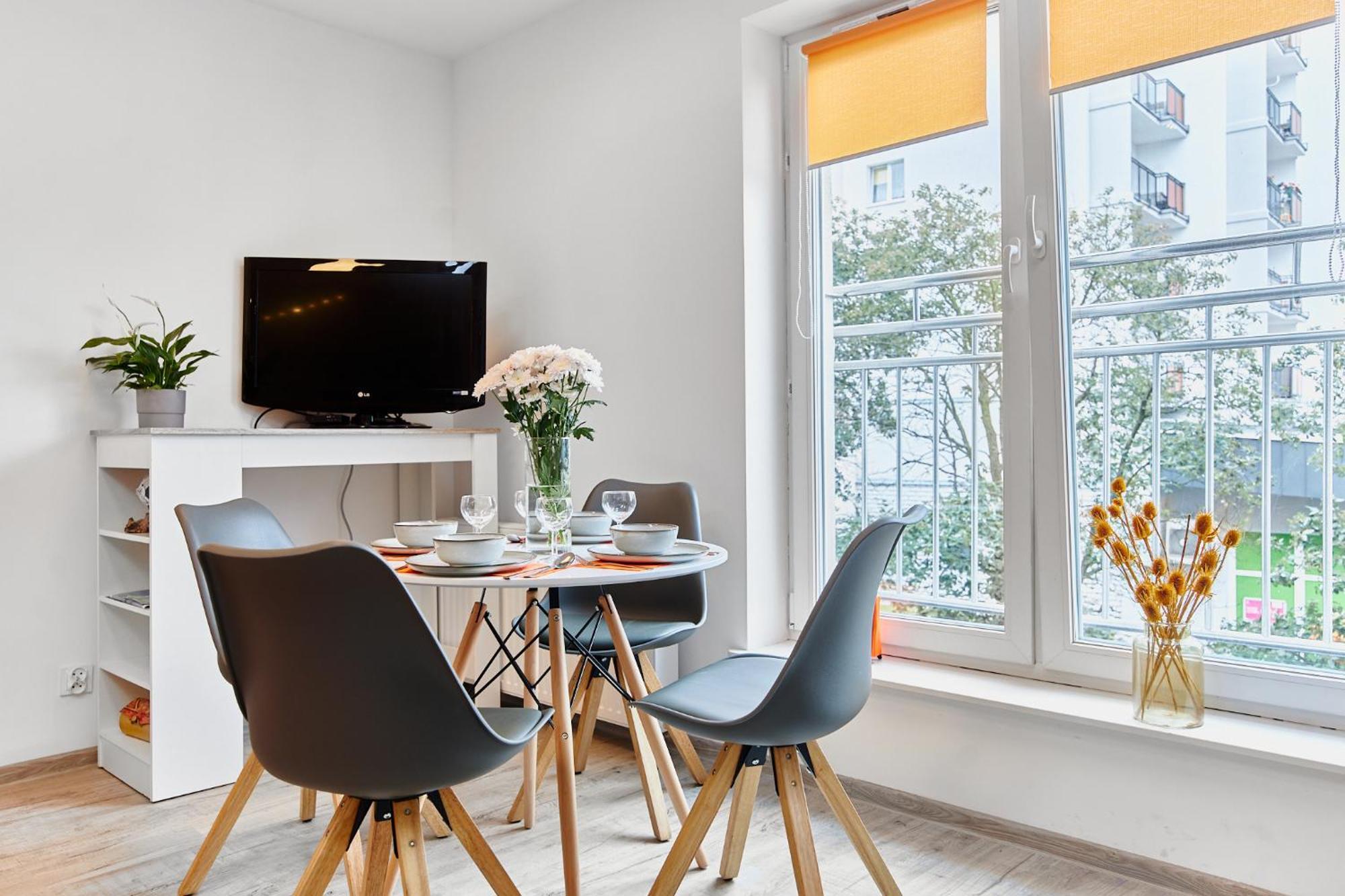 Golden Hour Apartments- Bohaterow Wrzesnia 101 سفينويتشي المظهر الخارجي الصورة